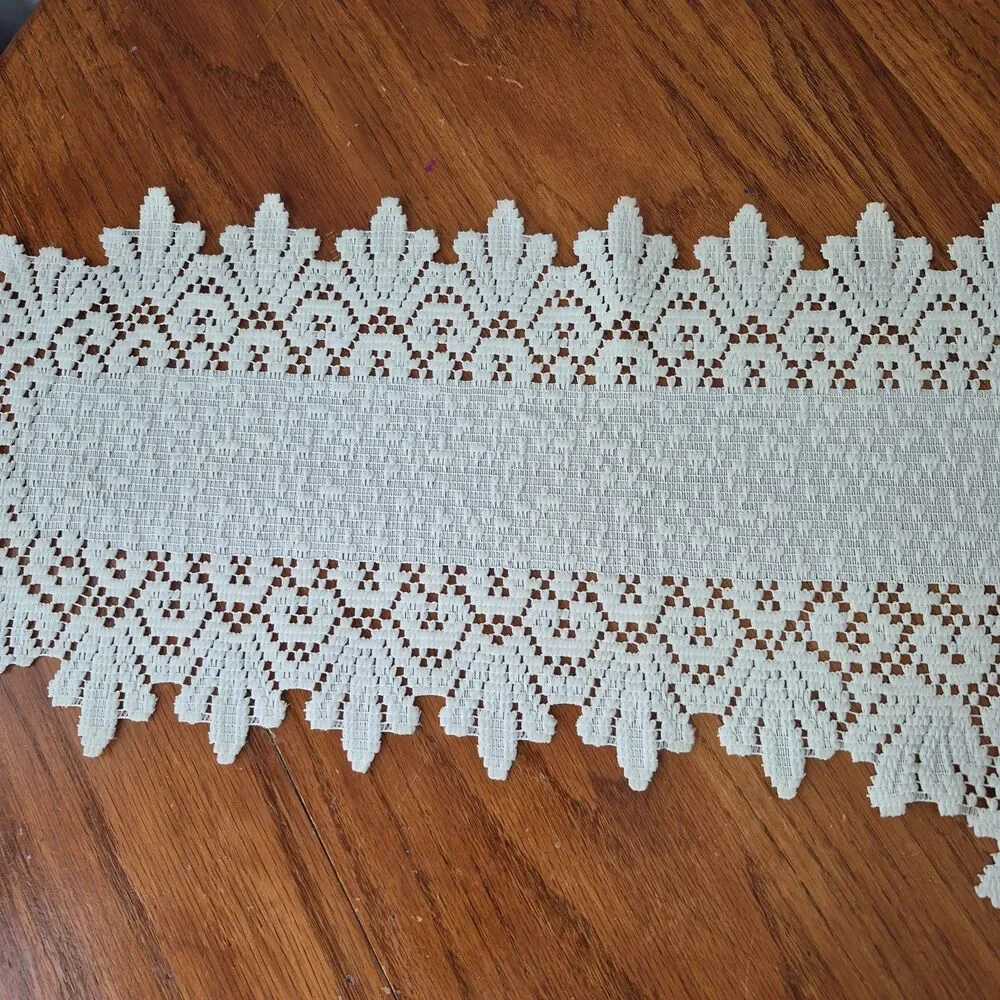 VTG Cream Cottage Core Little House Embroidered Long Buffet Runner 87 x 20 IN